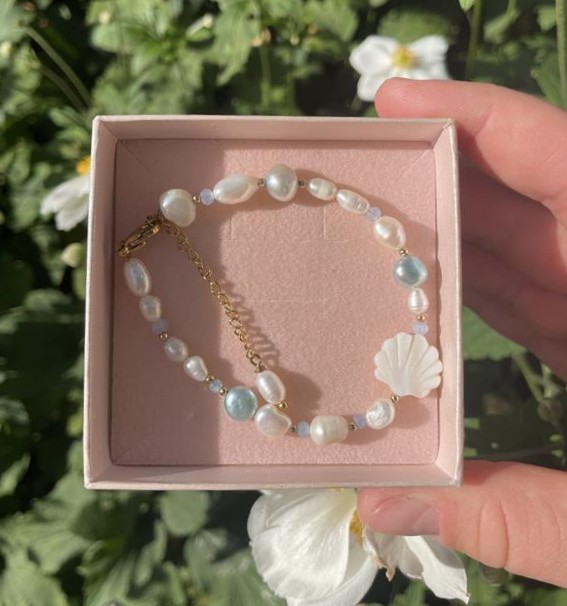Aquina Armbånd